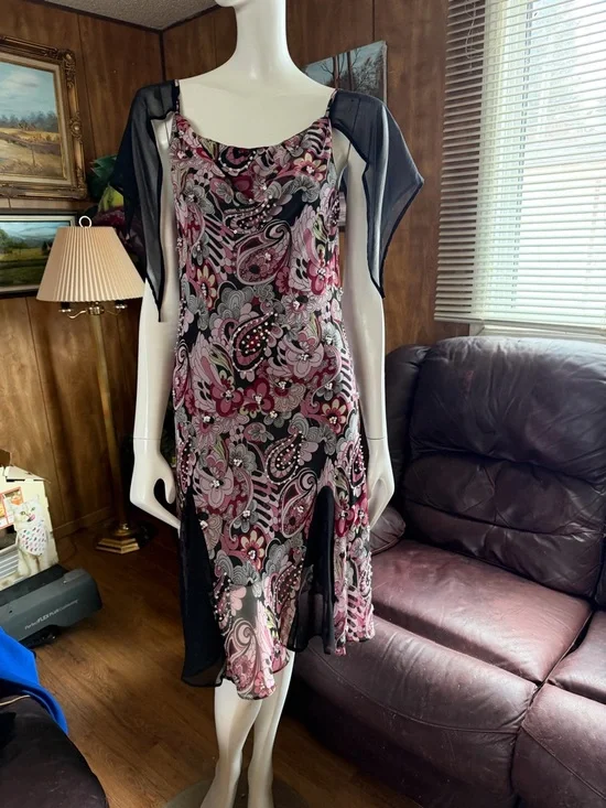 Paisley Boho Flowy Dress - Picture 3 of 7